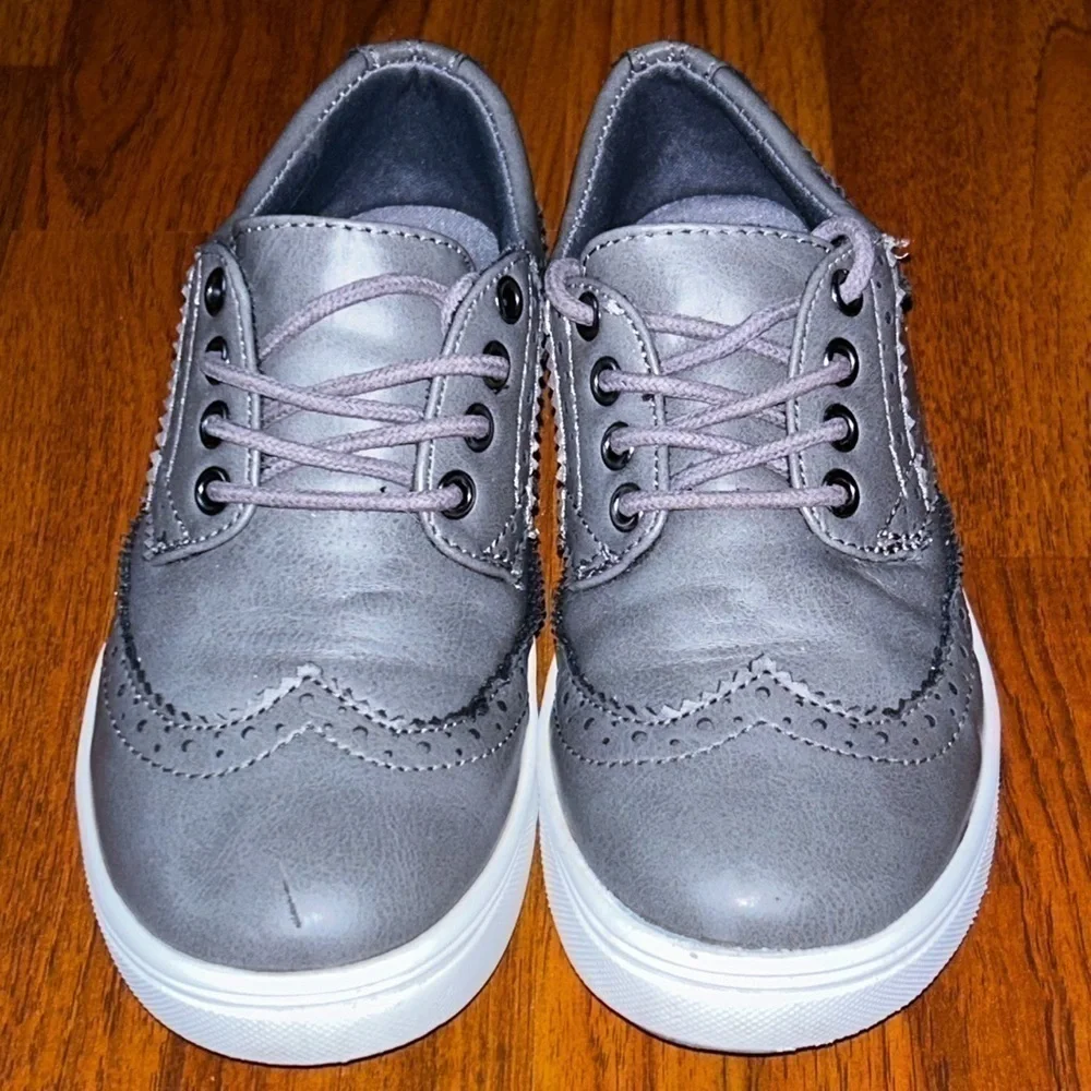 Steve Madden BGamma Youth Gray Leather Oxfords Size 1